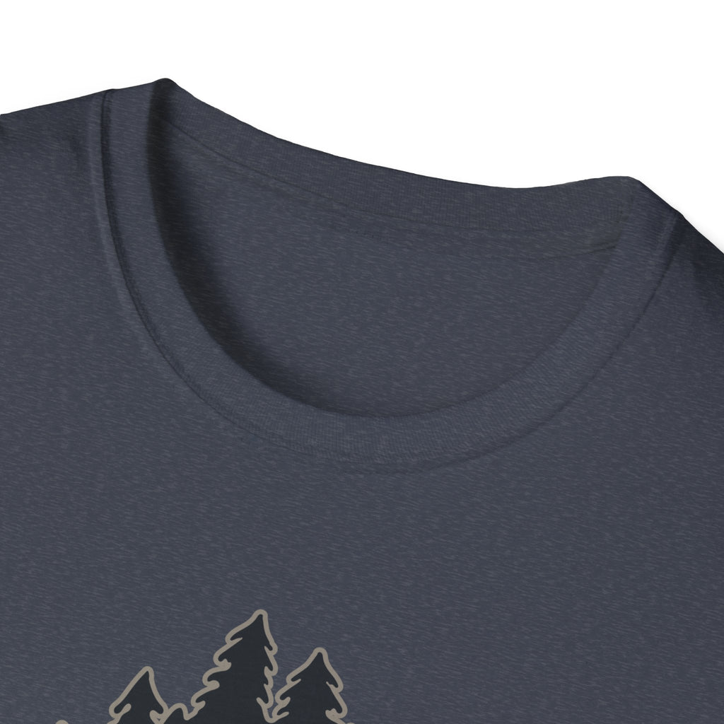 Yellowstone Wolf Adventure T-Shirt - Gildan Classic Unisex Tee