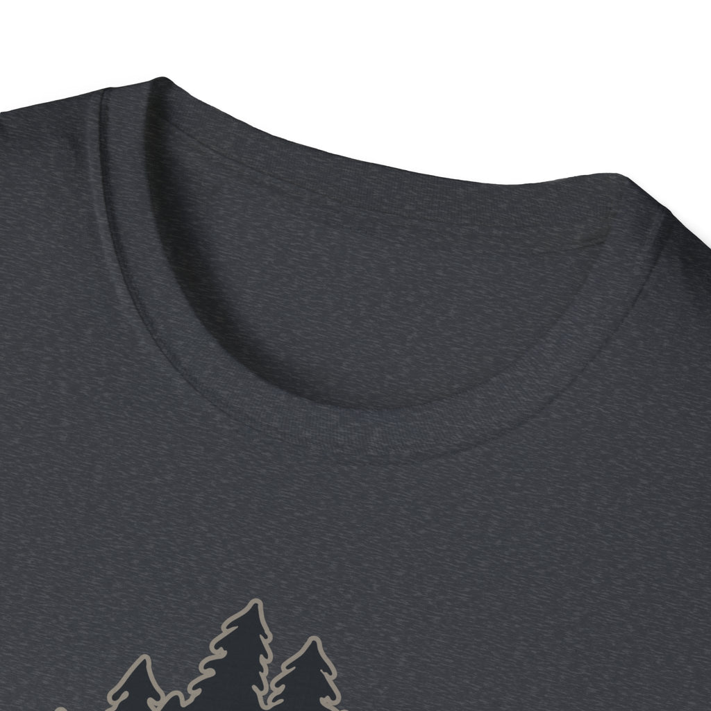 Yellowstone Wolf Adventure T-Shirt - Gildan Classic Unisex Tee